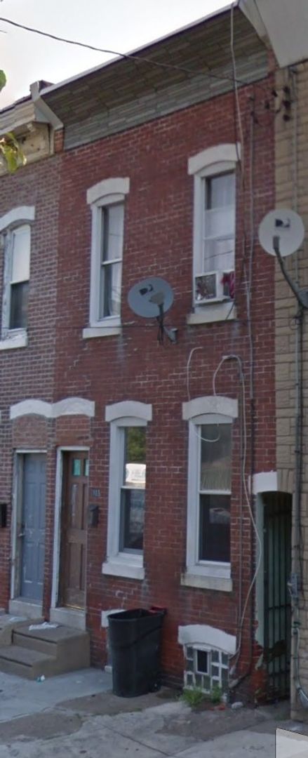 Philadelphia House: 2113 Wakeling St