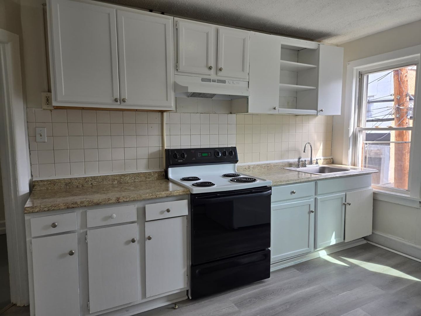 Ewing Township Apartment: 1419 Princeton Ave