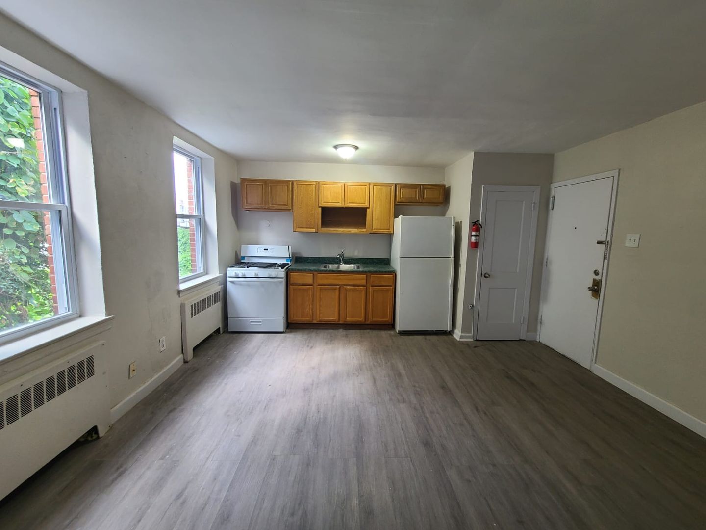 Philadelphia Apartment: 1309 W. Rockland