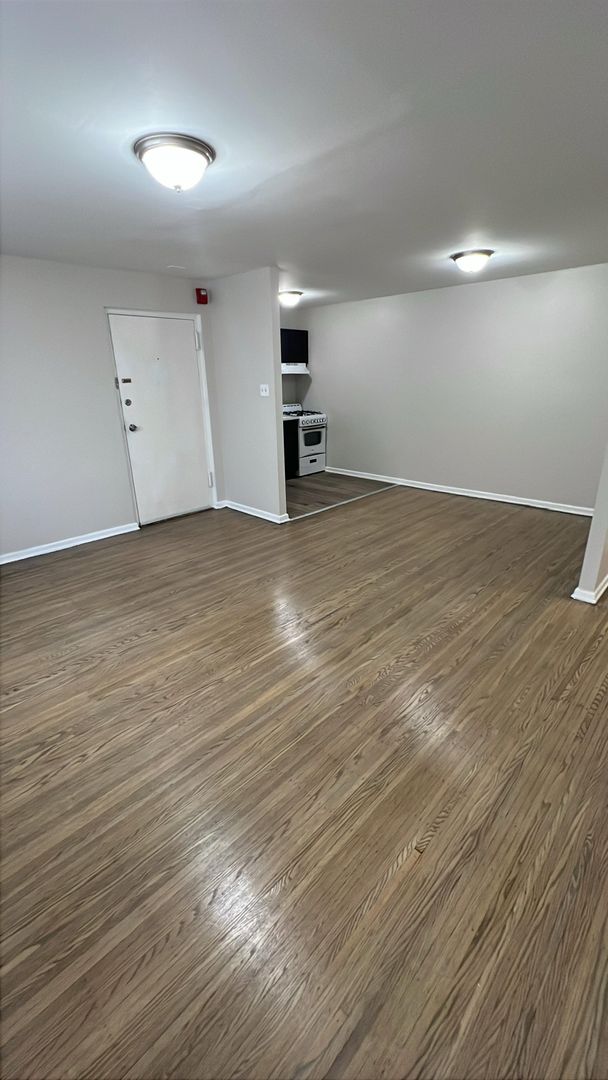 Philadelphia Apartment: 6021 N Park Ave