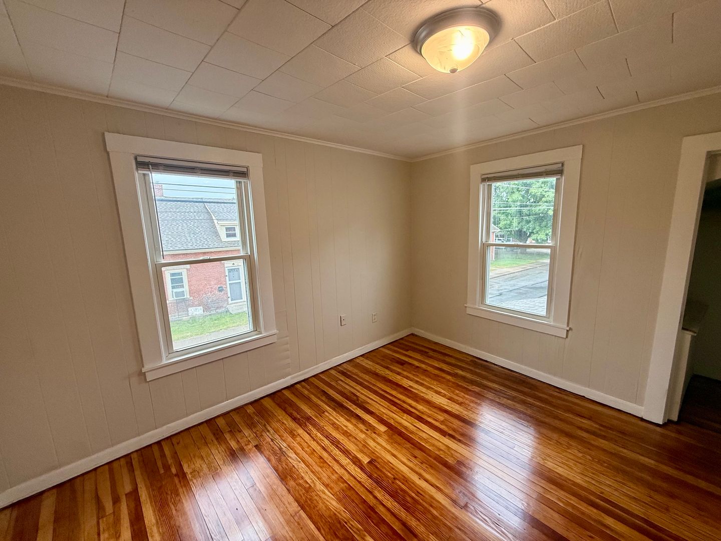 Brooklyn Apartment: 9 Elm Street