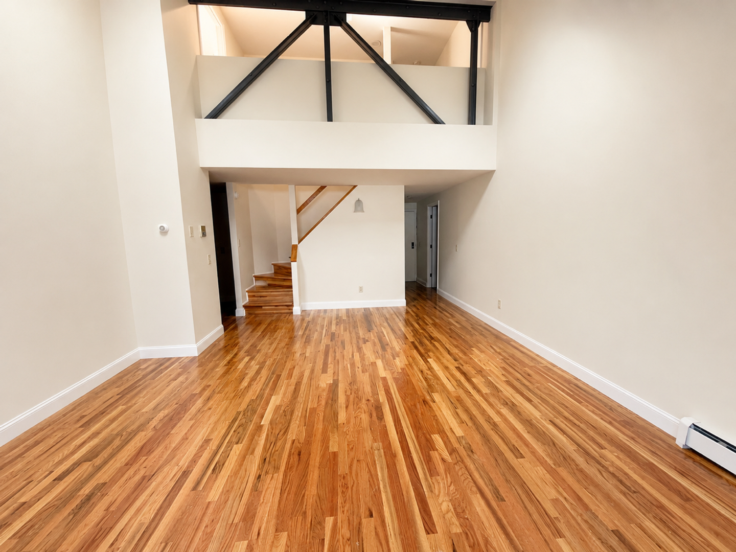 Putnam Apartment: 97 School Street