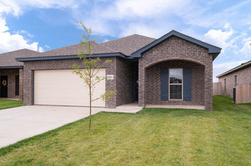 Newer Construction 3/2/2 in Glendale!!!! AHS district 1/2 off 1st month's rent *special* – photo 1