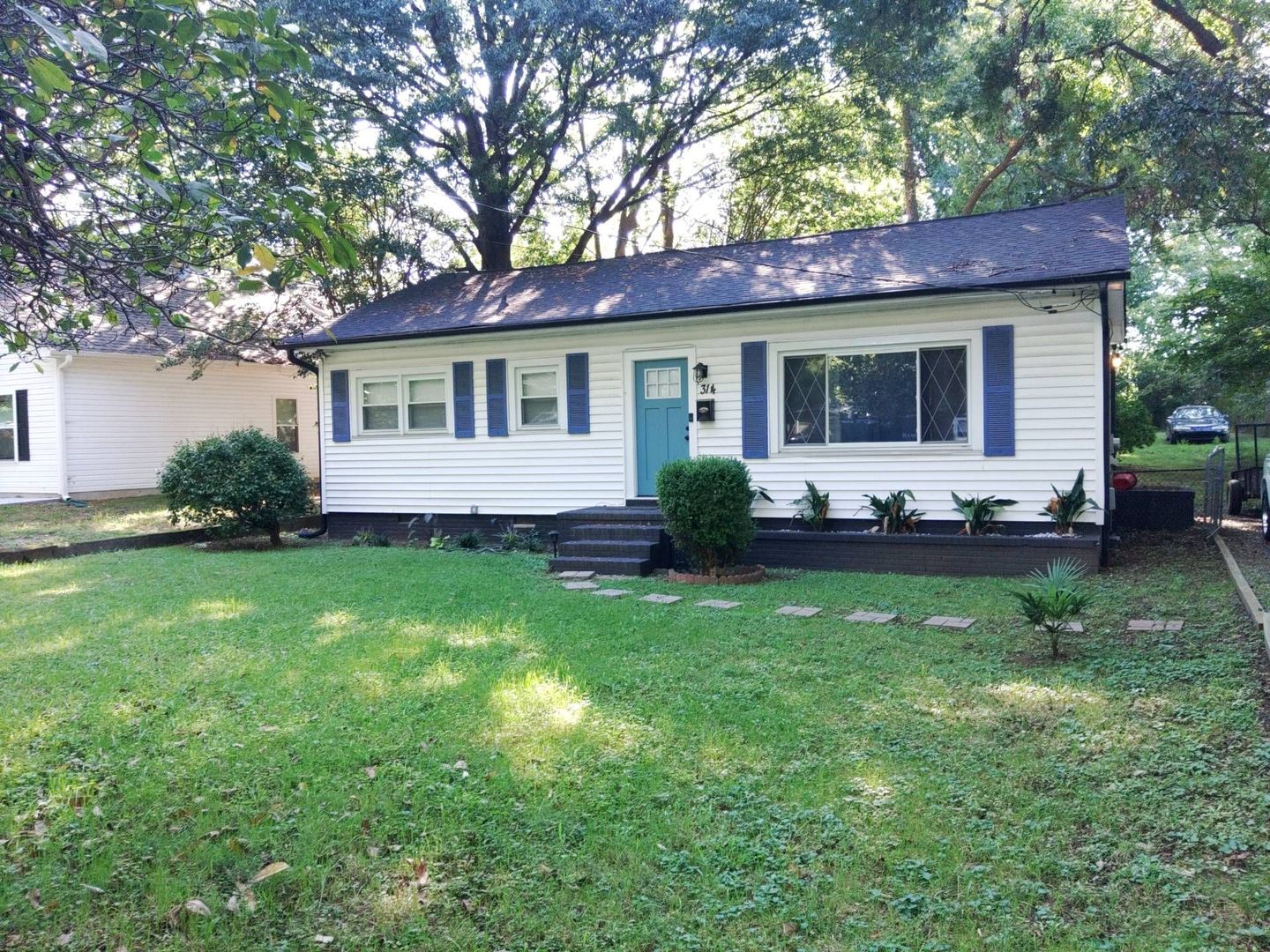 Charlotte House: 314 N Linwood Avenue