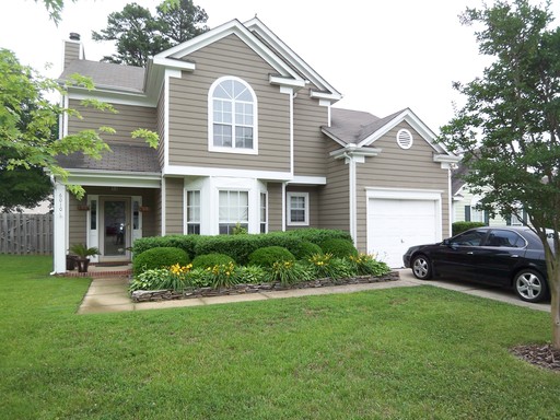 Gem in Lake Park Area! COMING SOON! – photo 1