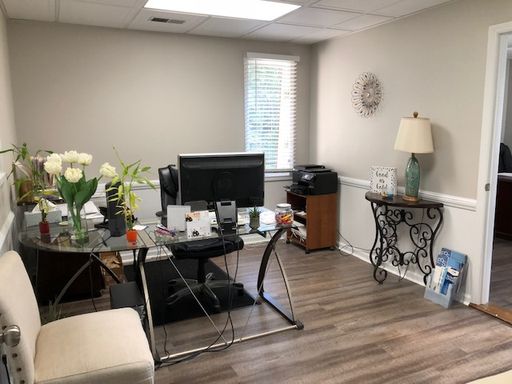 Single Private Office Space in Matthews-**AVAILABLE FOR 9/1/2021 MOVE IN**