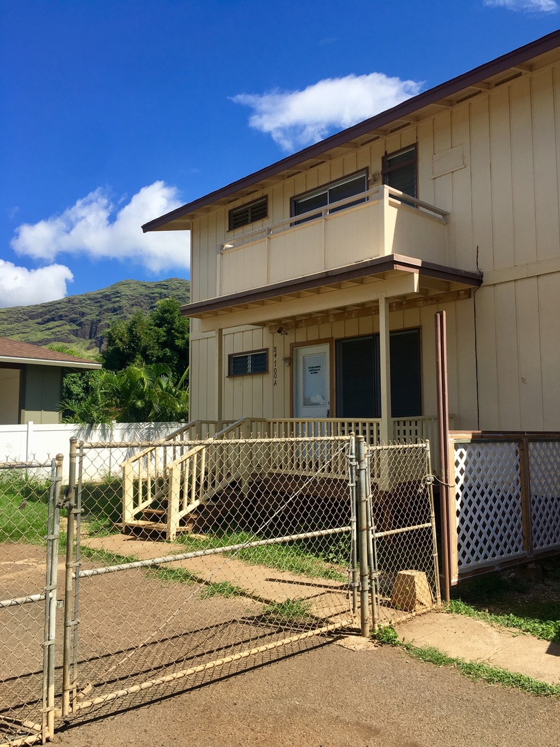 Waianae House: 84-700 Farrington Hwy #A