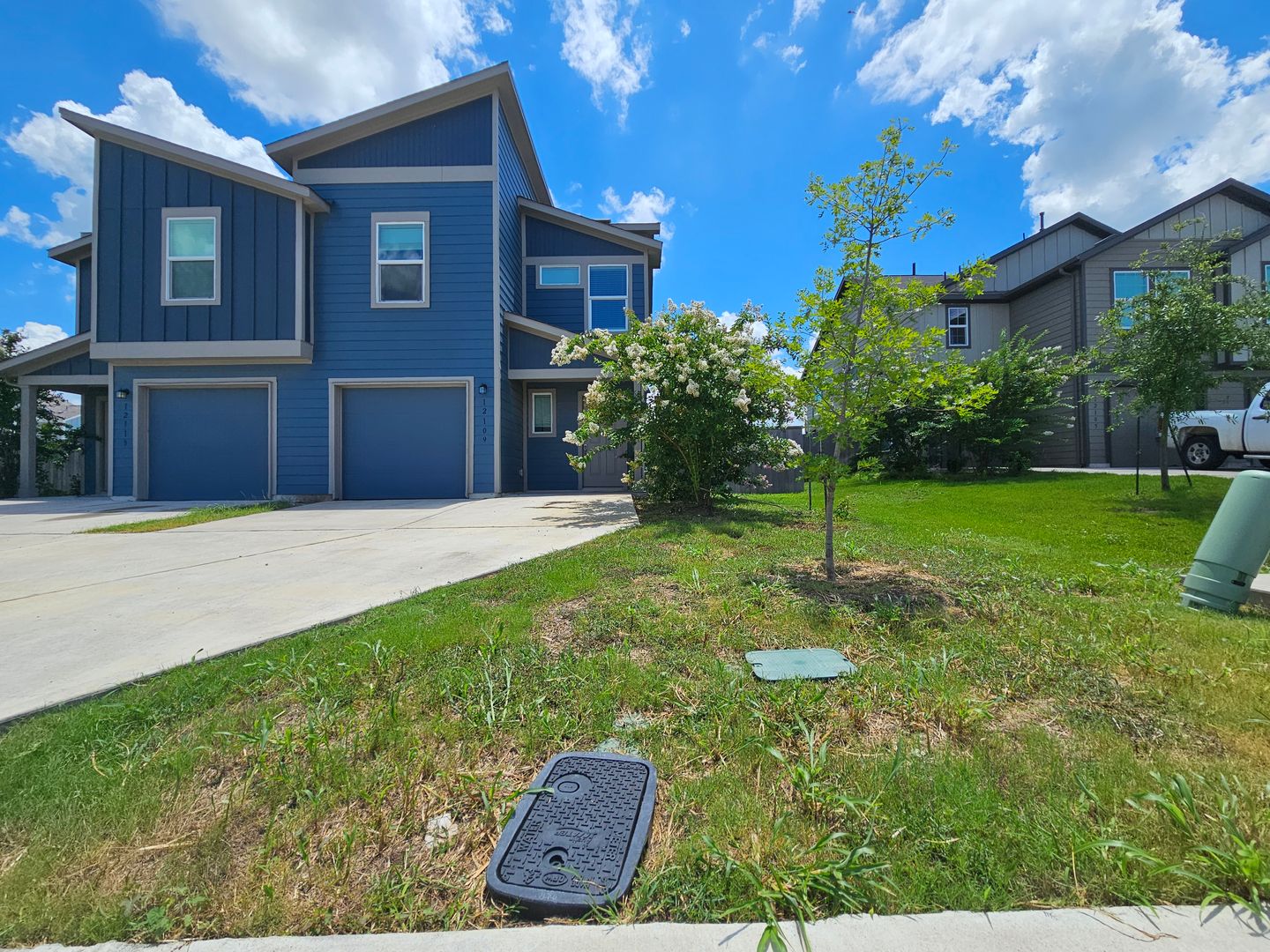 Del Valle House: 12109 Short Leaf Path