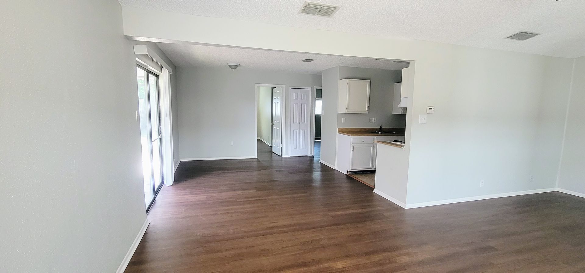 San Antonio House: 1331 Bayou St