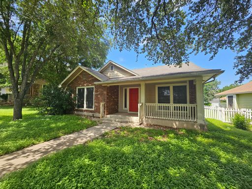 Plum Creek 4 Bedroom 2 Bath single Story. Newer Paint and Newer Carpet in Bedrooms only. Wood and Vinyl in common areas. – photo 1
