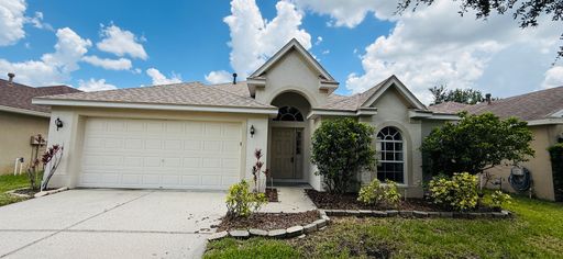 Beautiful 4-Bedroom Home for Rent! – photo 1