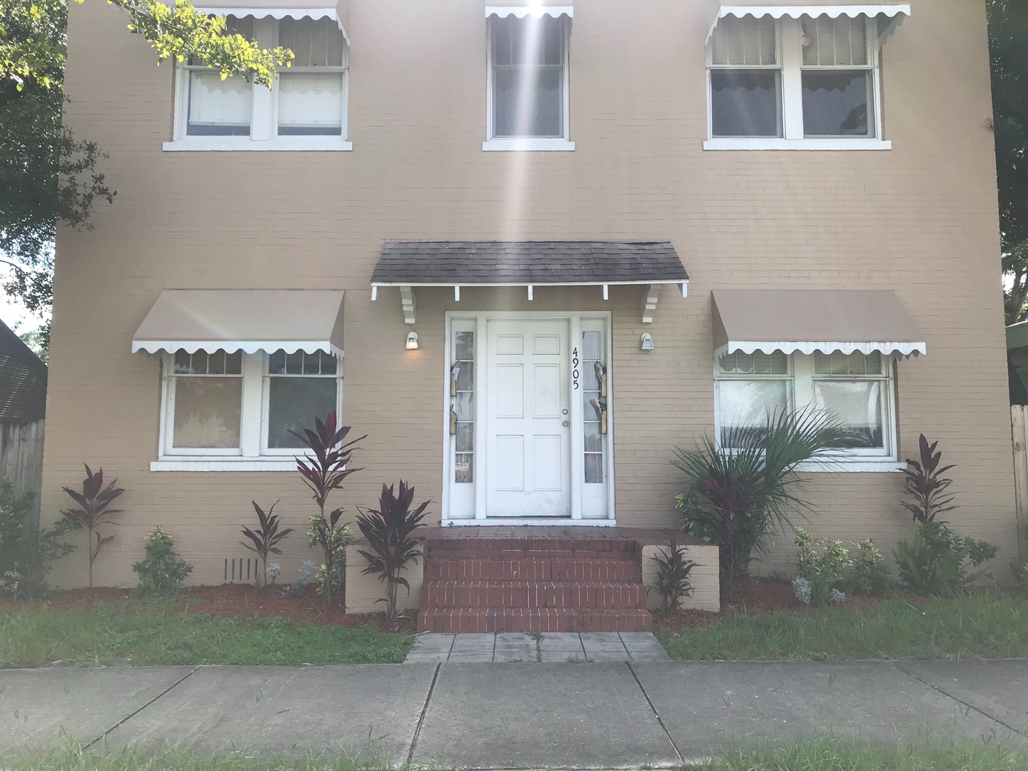 Tampa Apartment: 4905 N. Central Ave #4