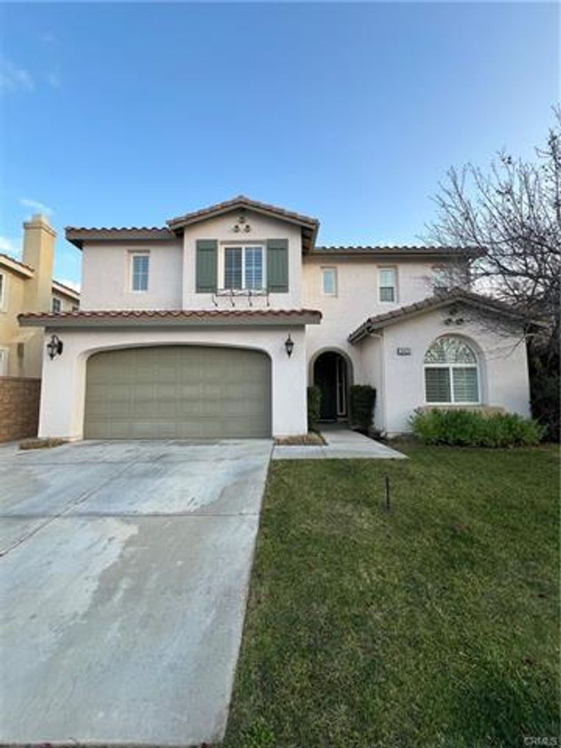 Lake Elsinore House: 35429 Saddle Hill