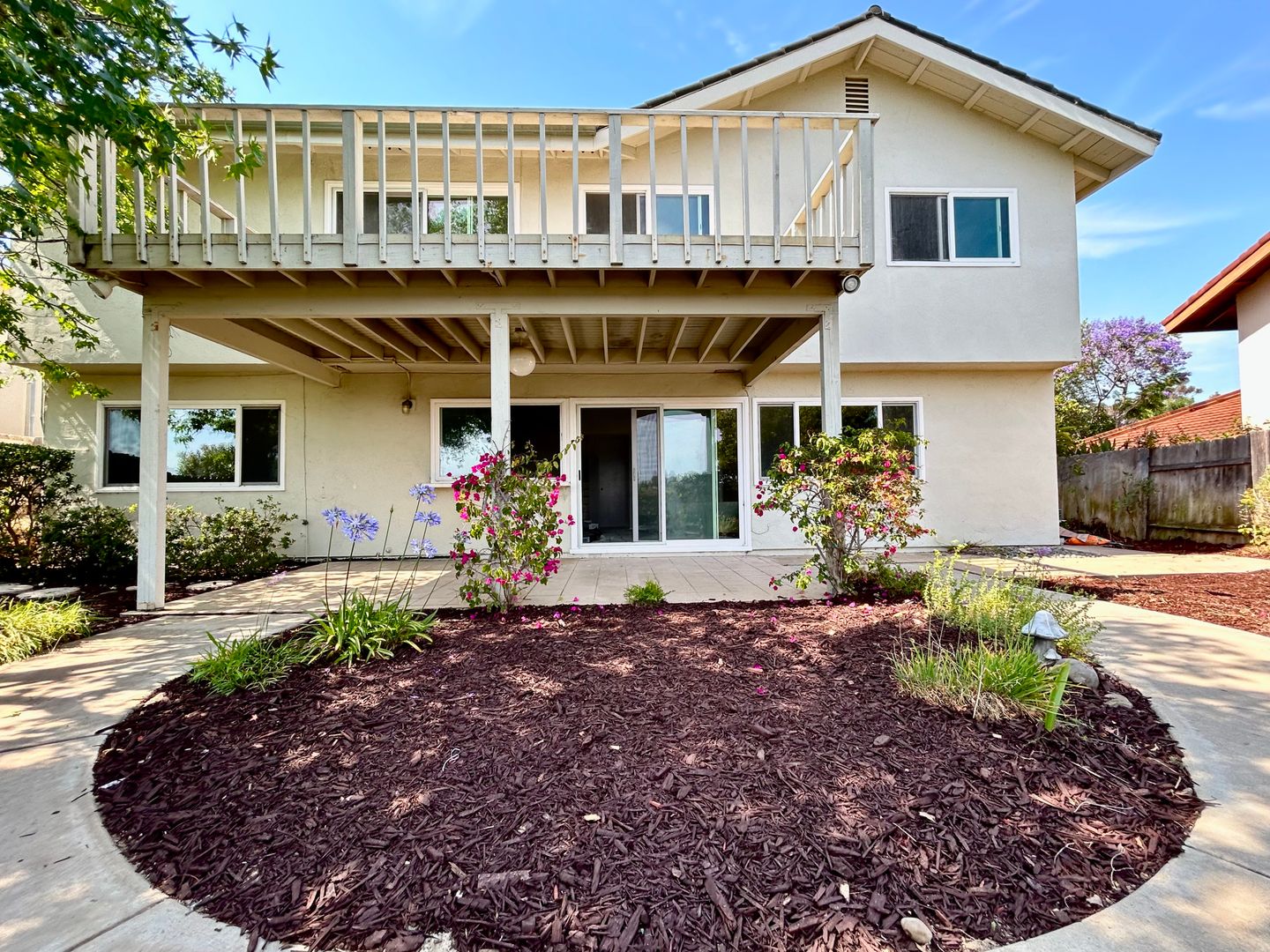 San Diego House: 6146 Syracuse Ln