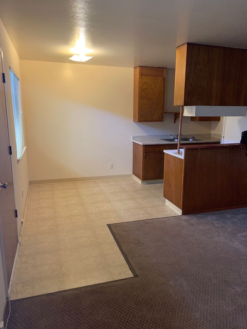 Capitola Apartment: 1910 46th Ave