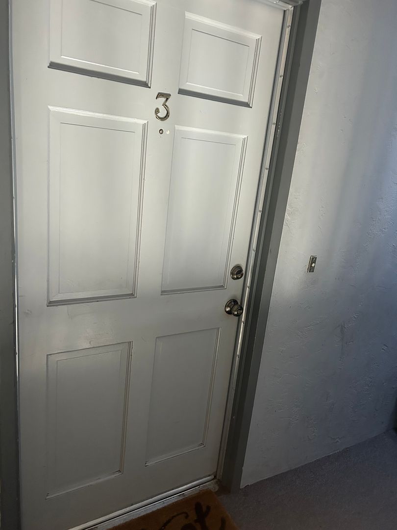 San Rafael Apartment: 175 Novato St.