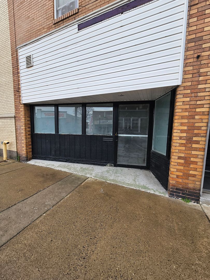 211/213 5th St, Ellwood City 