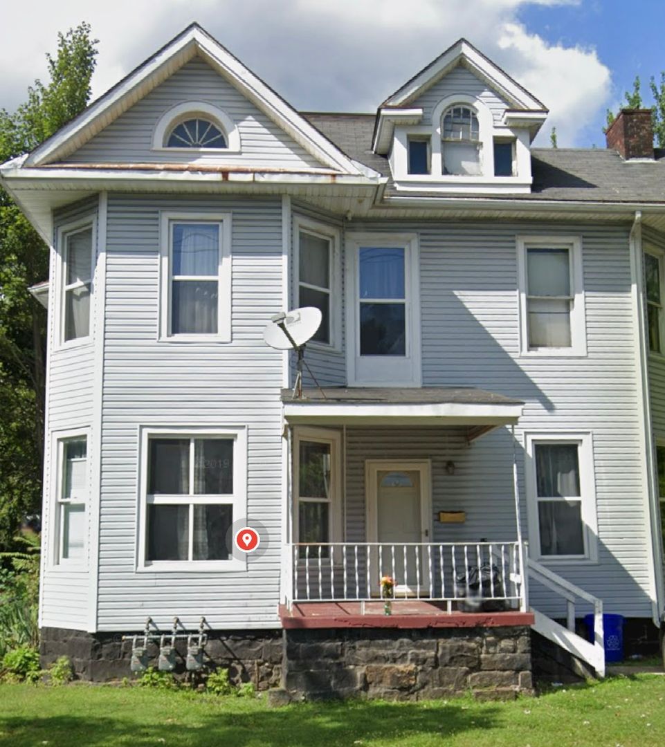 Newly Renovated Unit 