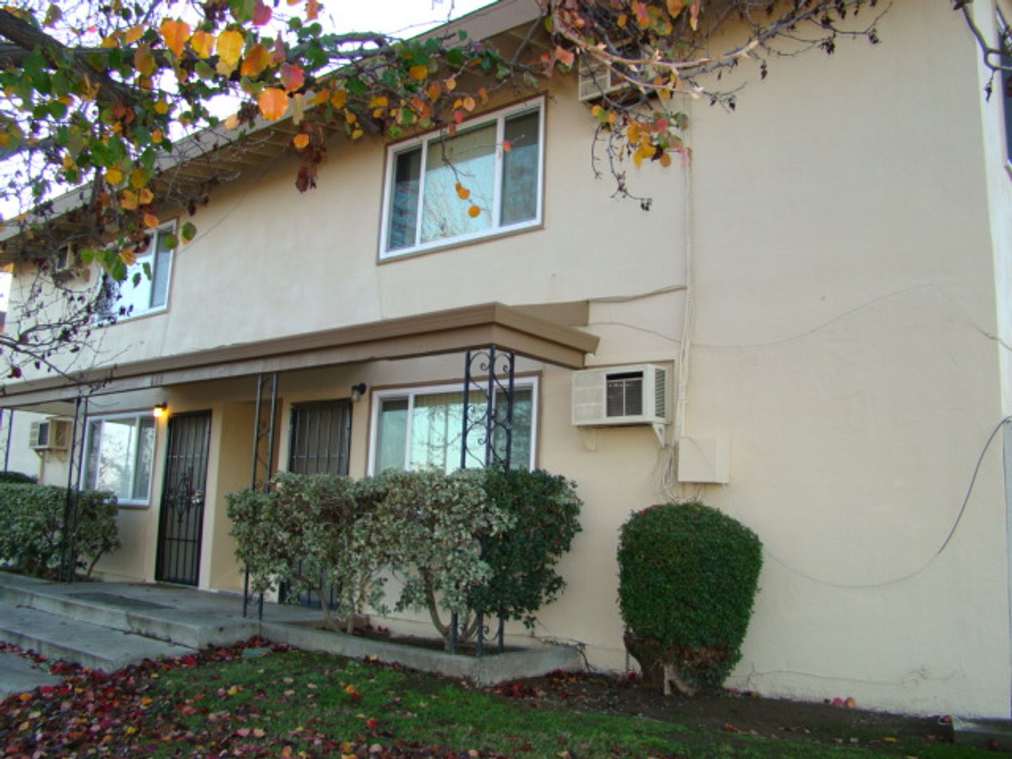 Campbell Apartment: 680 Waldo Road