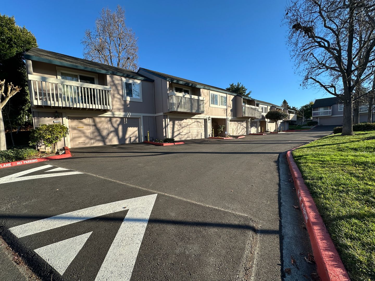 San Jose House: 1348 Merrivale West Square