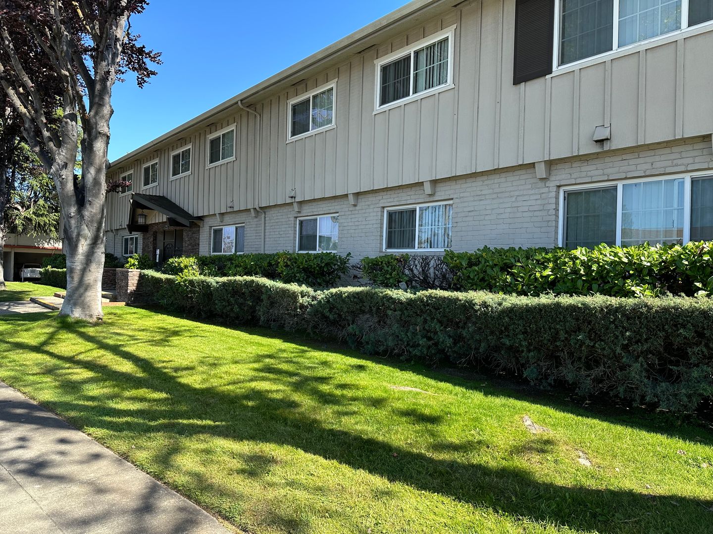 San Jose Apartment: 3990 Hamilton Avenue