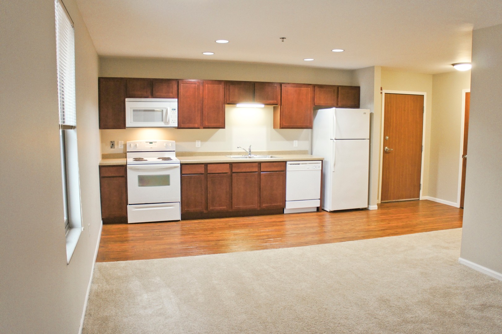 Fargo Apartment: 630 1st Ave N