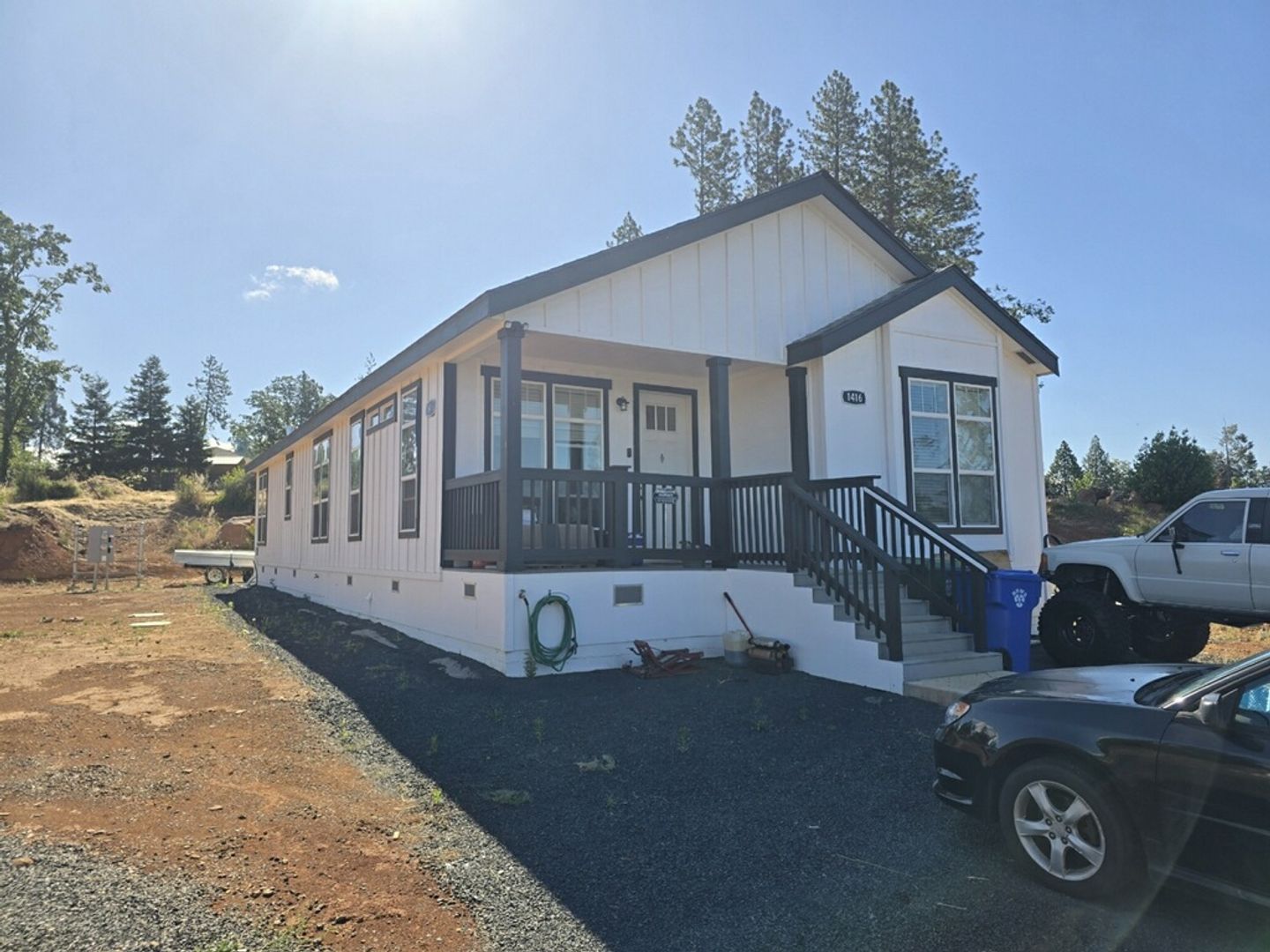 Paradise Apartment: 1416 Stonehurst Dr.