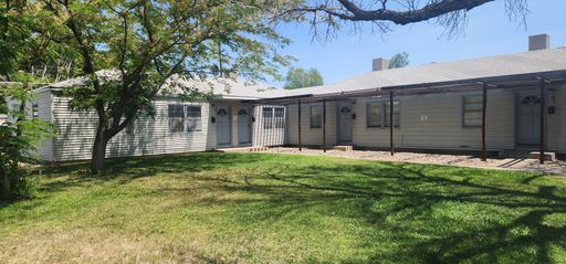 2 Bed 1 Bath across from CMU! – photo 1