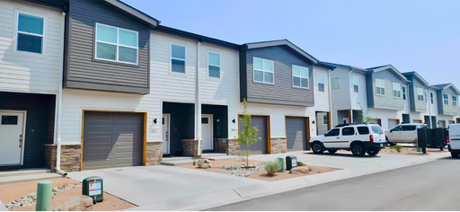 Pomona Park Townhomes – photo 1