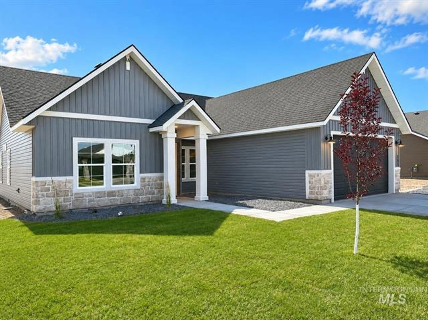 Twin Falls House: 994 Kenbrook Loop