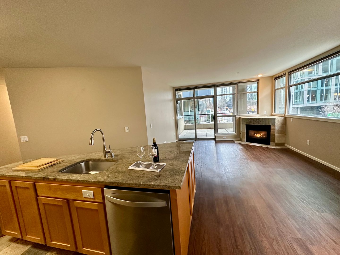 Bellevue Apartment: 900 108th Ave NE