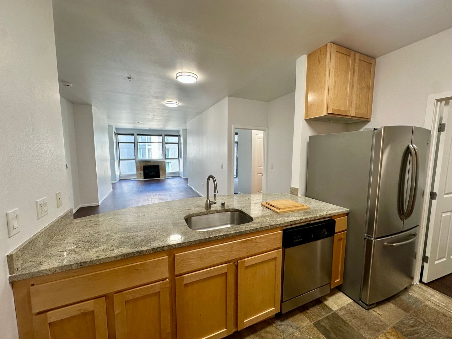 Bellevue Apartment: 900 108th Ave NE