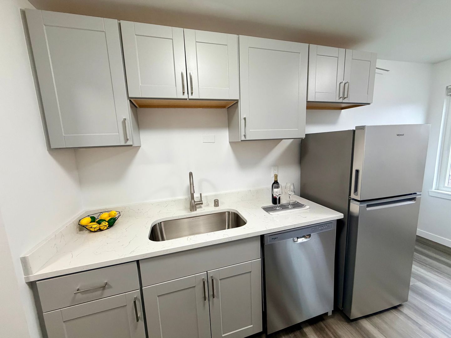 Seattle Apartment: 501 Malden Ave E