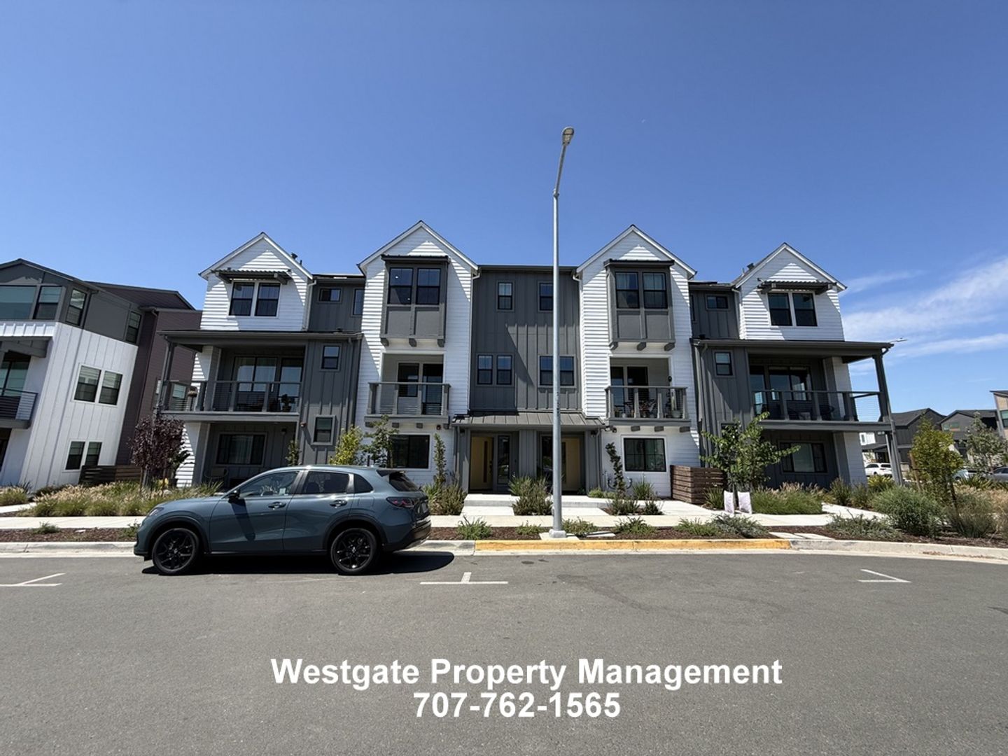 Rohnert Park House: 209 Wellness Way