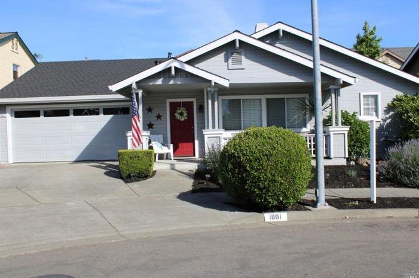 Petaluma House: 1801 Foxboro Street