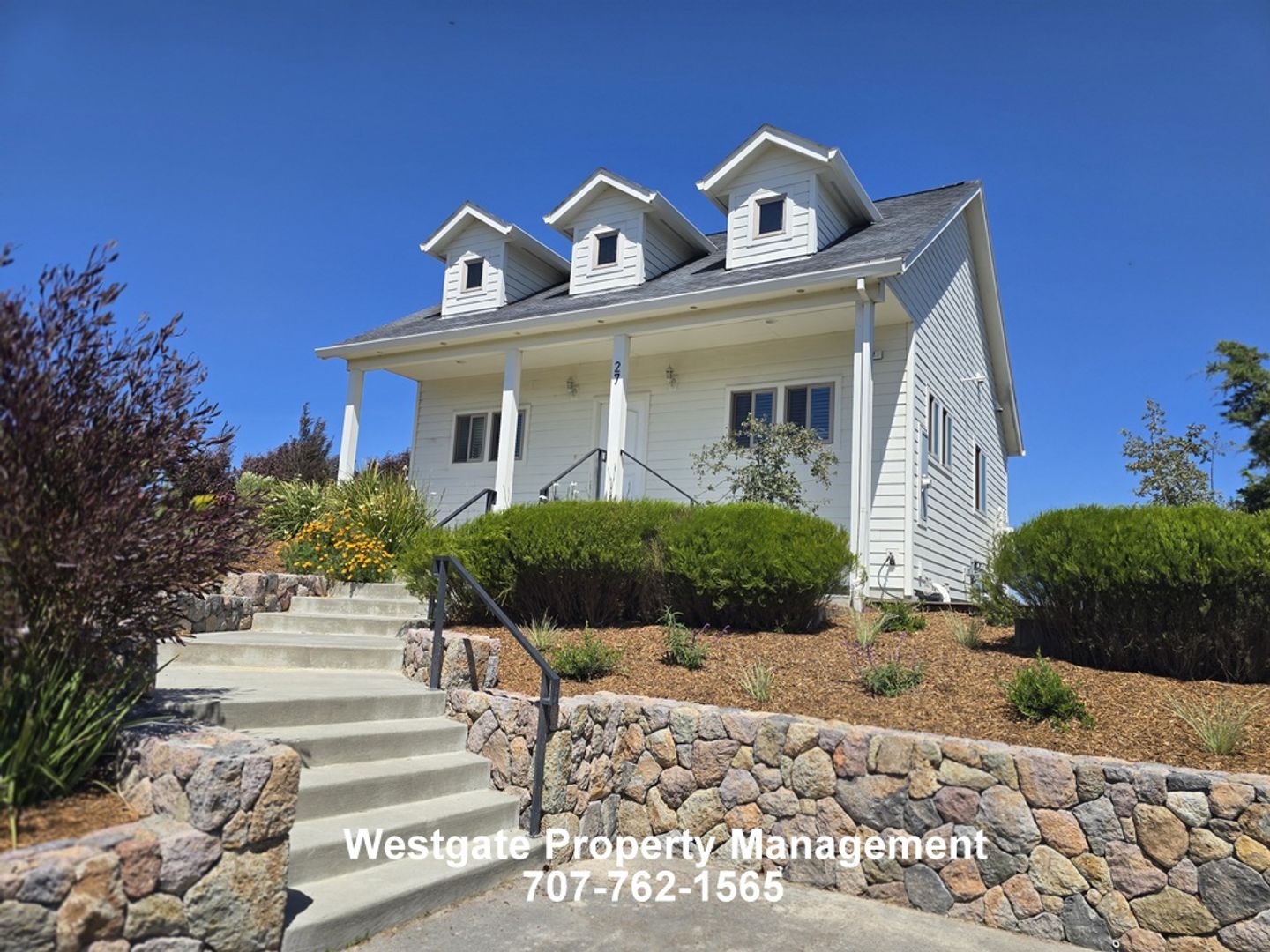 Petaluma House: 27 Valen Way