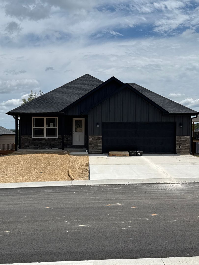Waynesville House: 932 Page Street