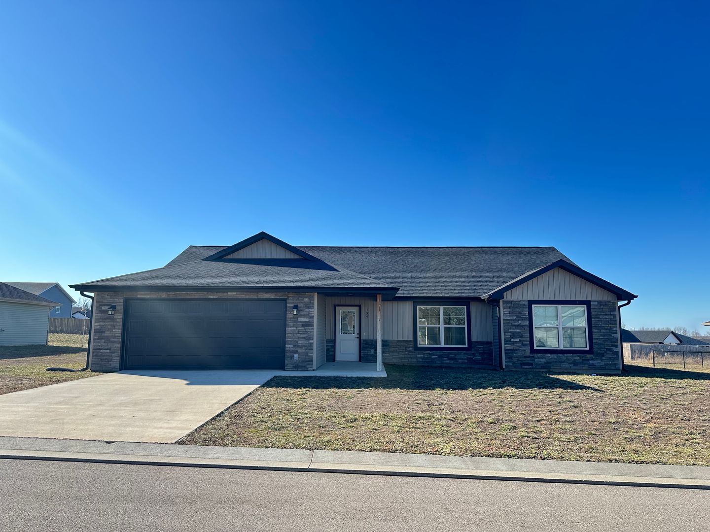 Waynesville House: 154 Mesa Dr.