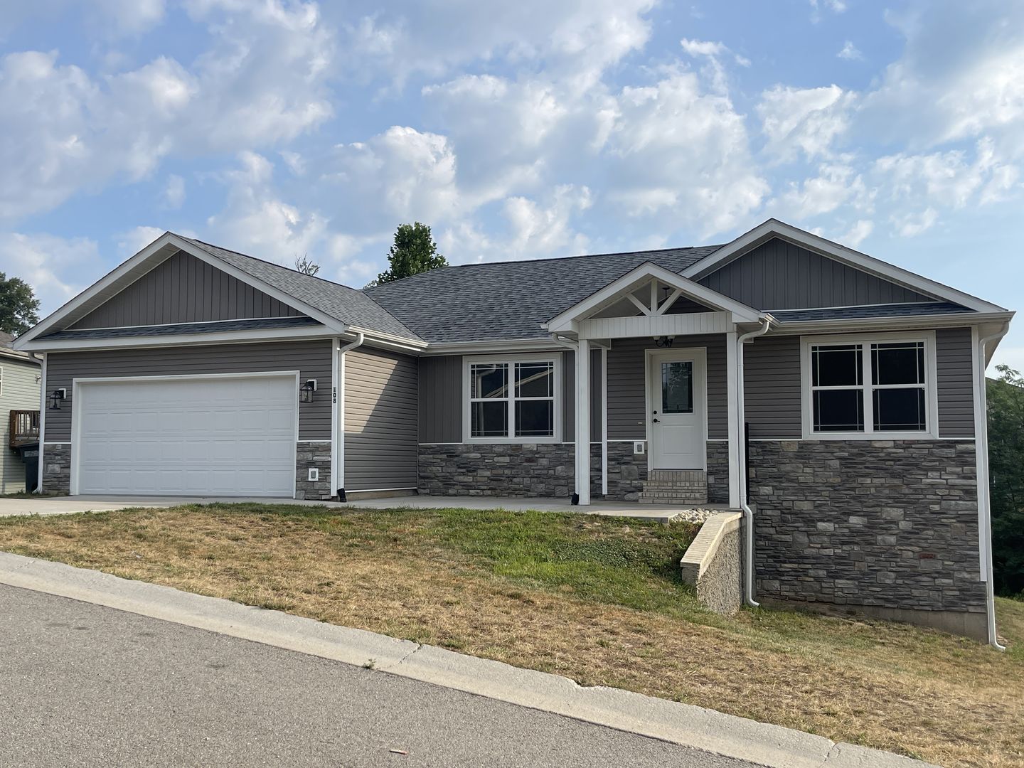 Waynesville House: 108 Kennedy Court