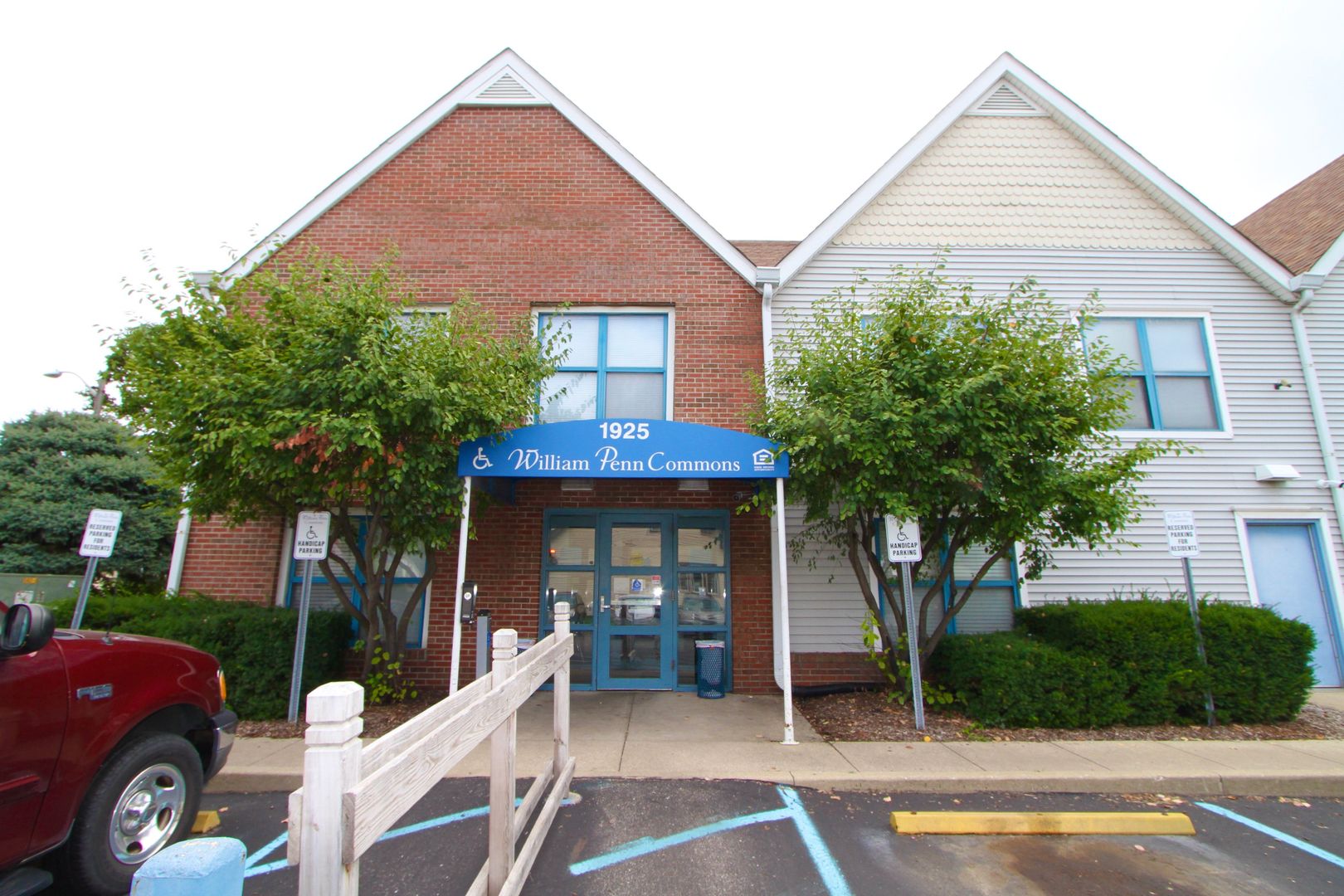 INDIANAPOLIS Apartment: 1925 WESTVIEW DRIVE