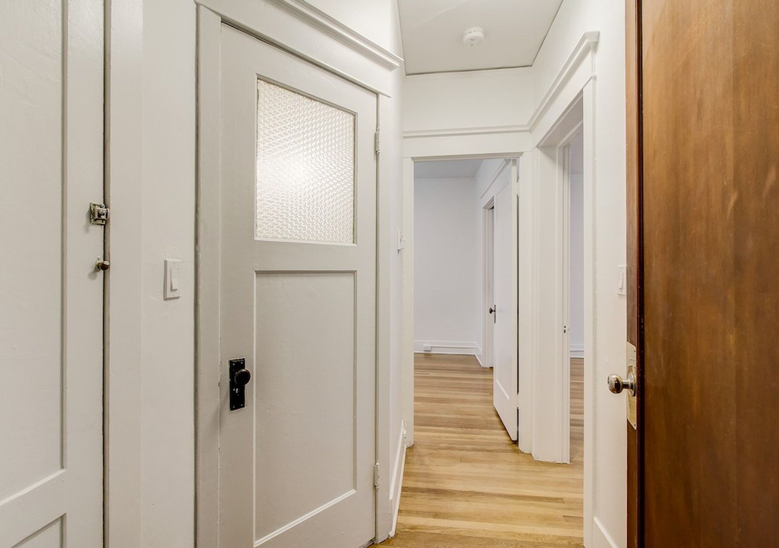 Seattle Apartment: 2014 4th Ave