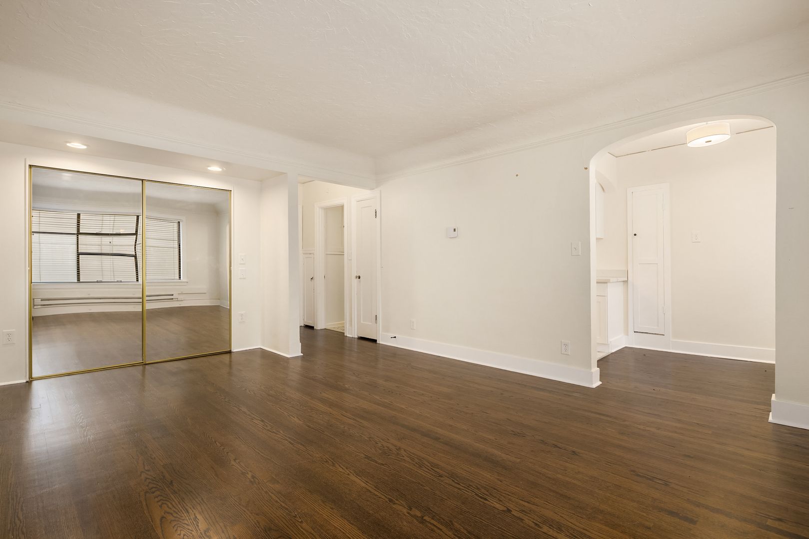 The Windermere Apartments 4 of 12