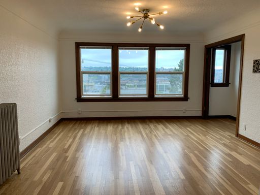 ** 2 WEEKS FREE RENT WITH LEASE SIGNED BY 8/15!! ** BRAND NEW REMODEL! Beautiful 1BR in Lower Queen Anne! W/D in unit/view/hardwood floors – photo 1