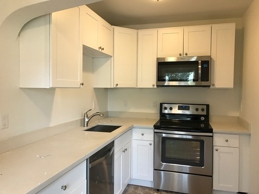 Seattle Apartment: 924 16th Avenue