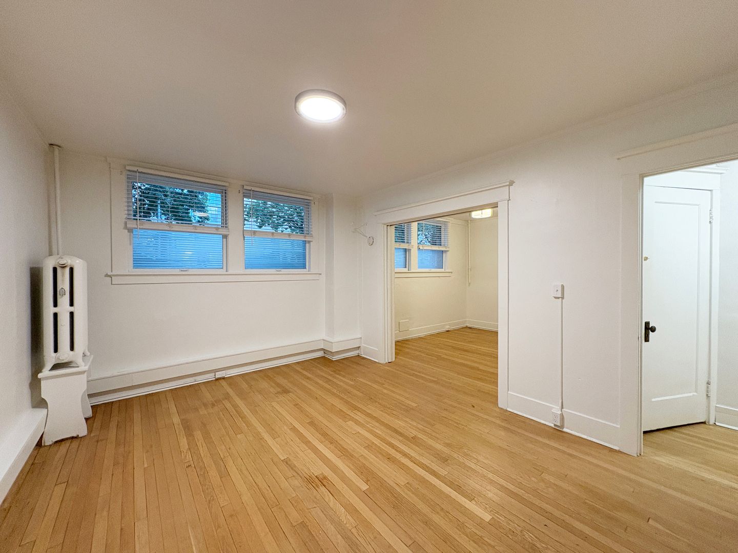 Virginian Apartments 