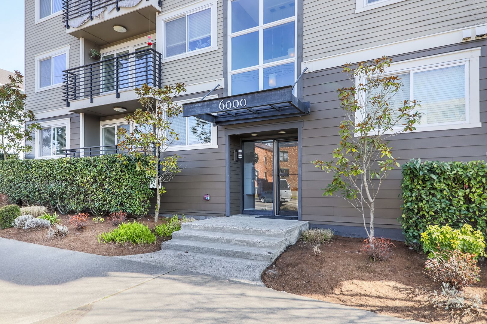 Seattle Apartment: 6000 24th Avenue NW - 304