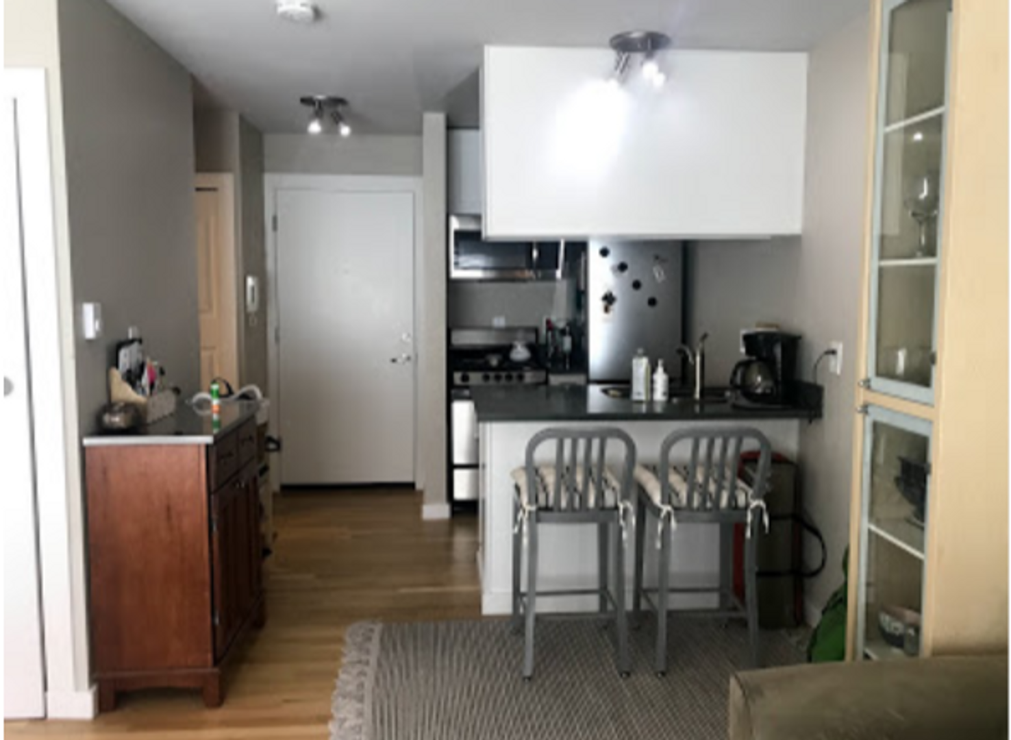 1221 Apartments 5 of 10