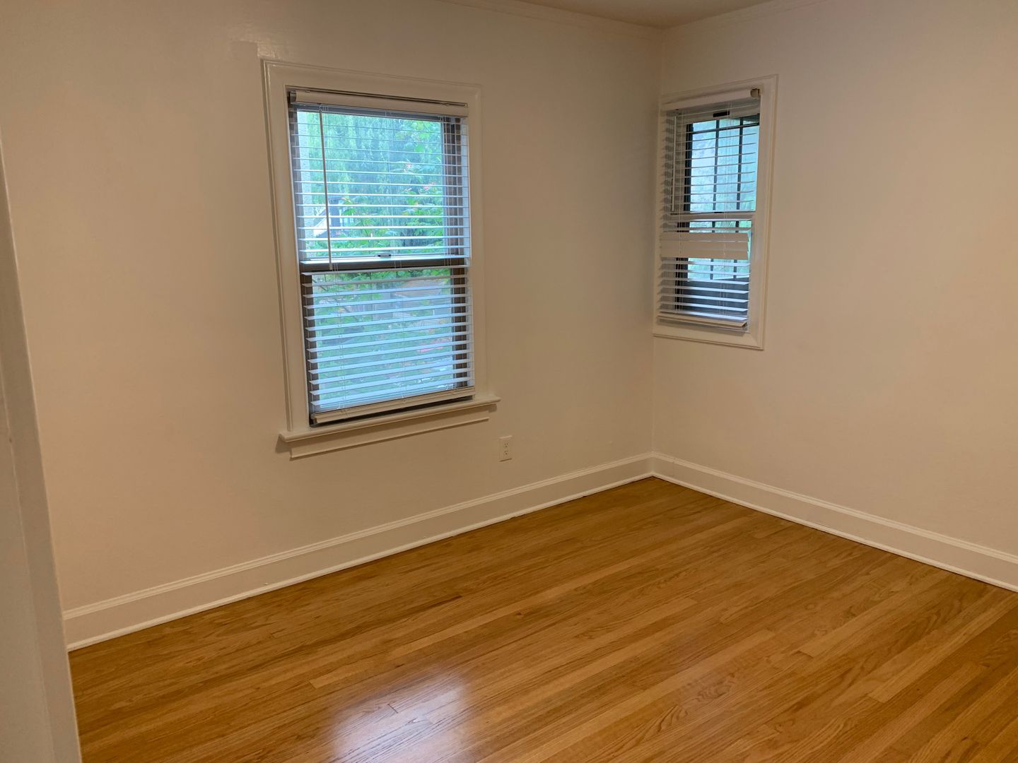 Seattle Apartment: 724 Harvard Ave E