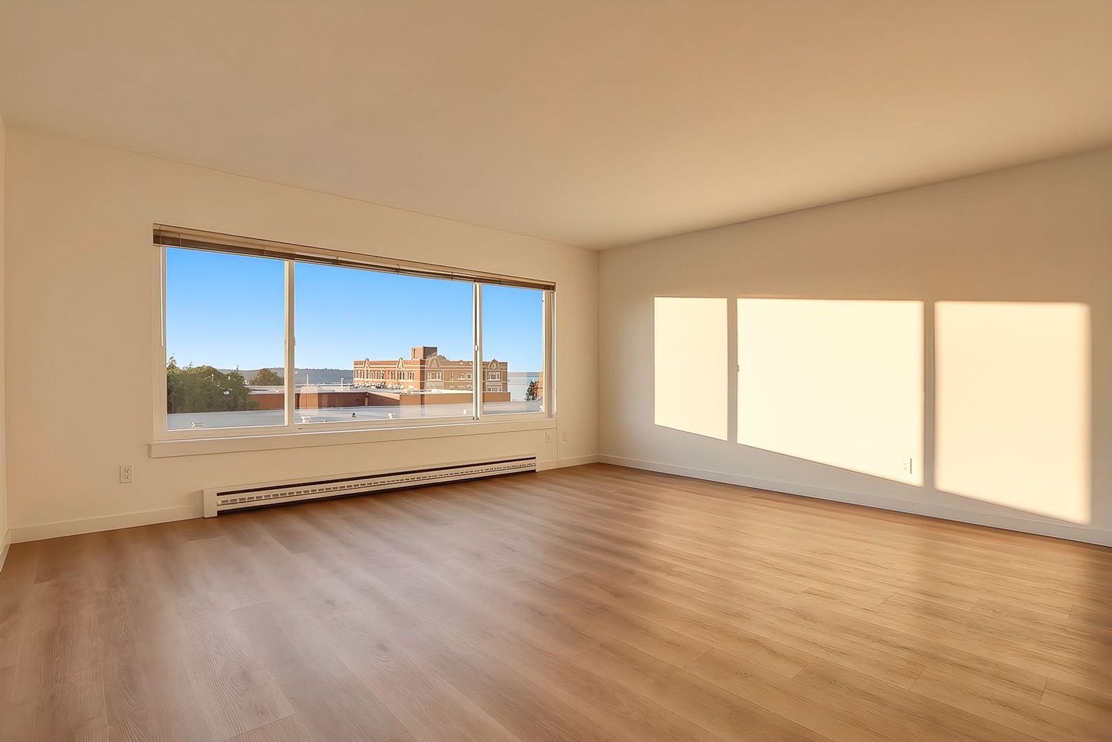 1221 Apartments 4 of 13