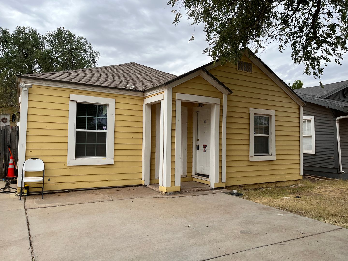 Lubbock Apartment: 2321 15th Street